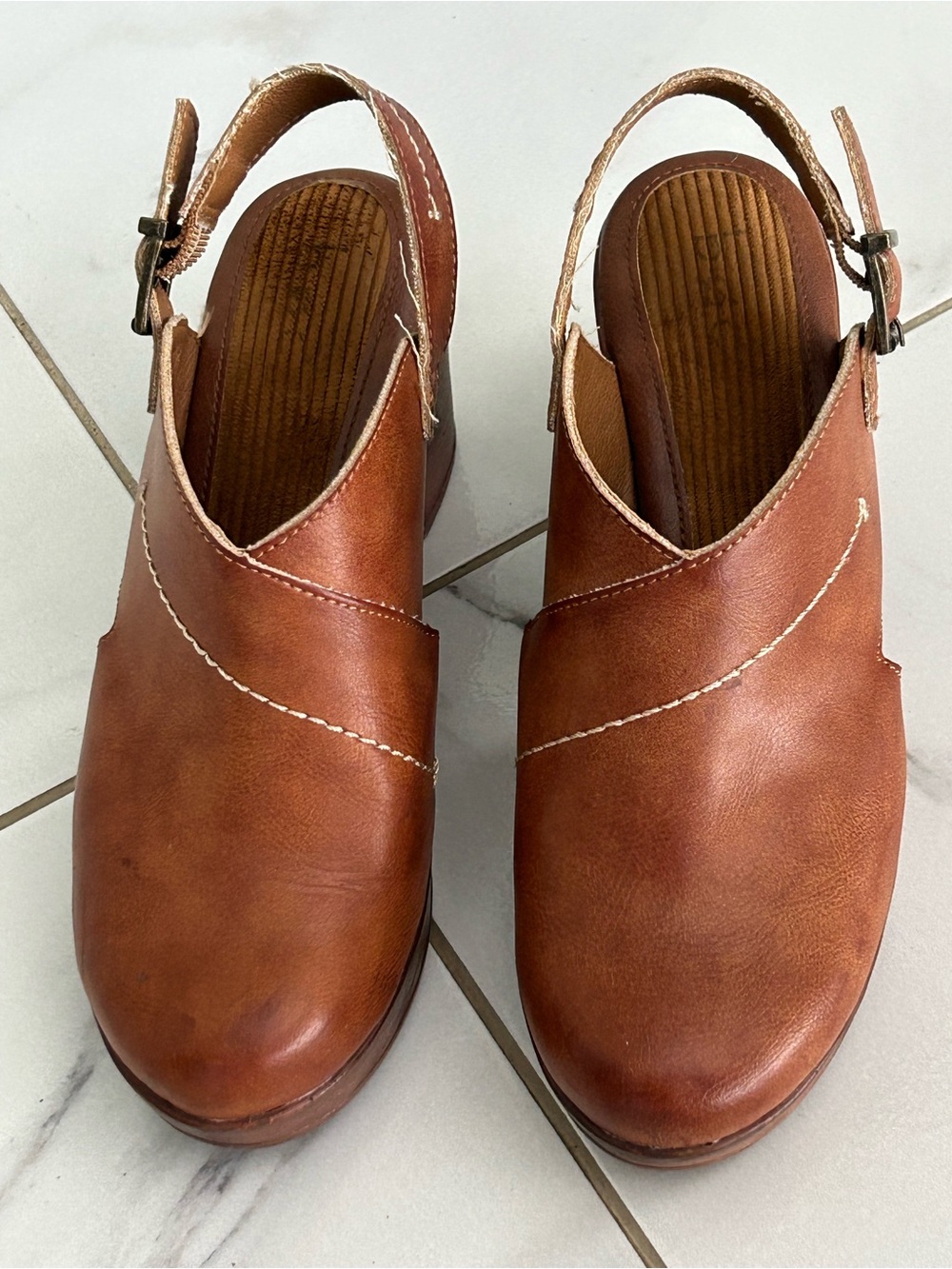 boc Tan Leather Slingback Clogs with Buckle.Size 8